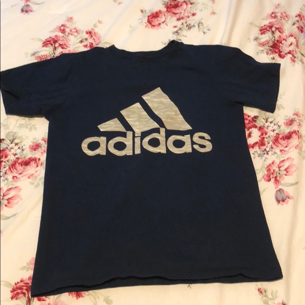 Adidas tee